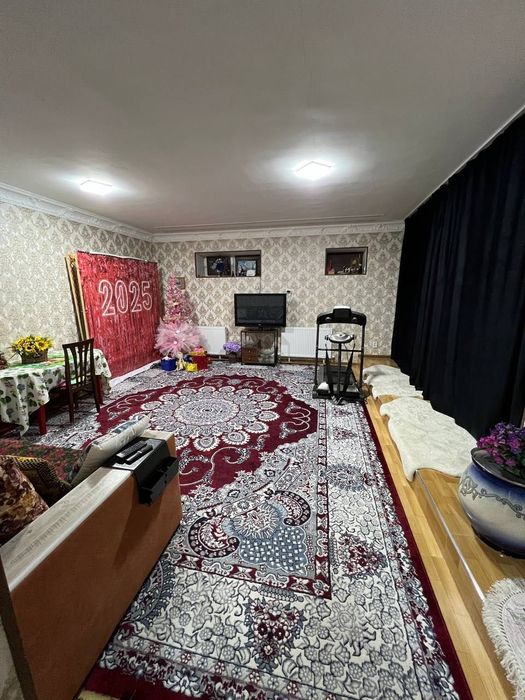 квартира двухэтажная продам