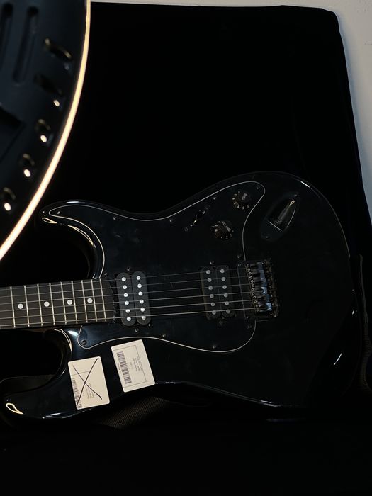 Электронный гитара