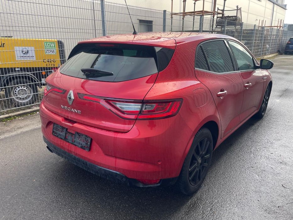 Dezmembrez Renault Megane 4 Hatchback 2017 1.6 dci euro 6