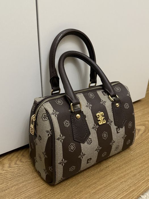 Сумка Pierre Cardin, форма «бочонок»