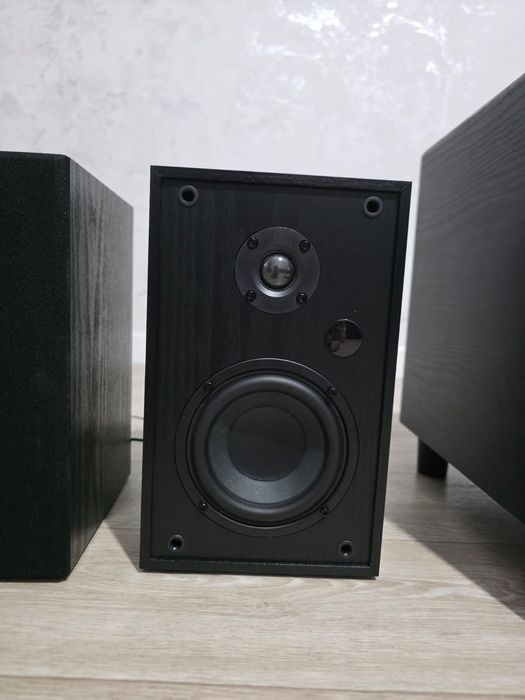 Продам сабвуфер не дорого и колонки