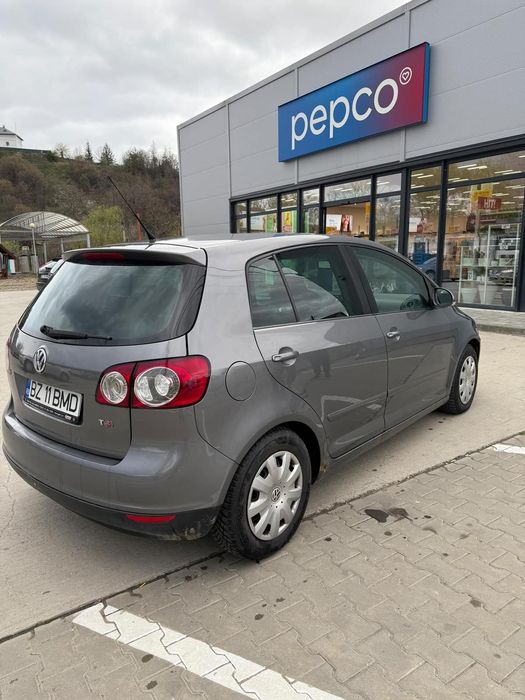 Golf 5 plus 1.4 benzina