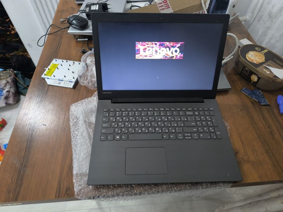 Продам ноутбук Леонова 330 core i5