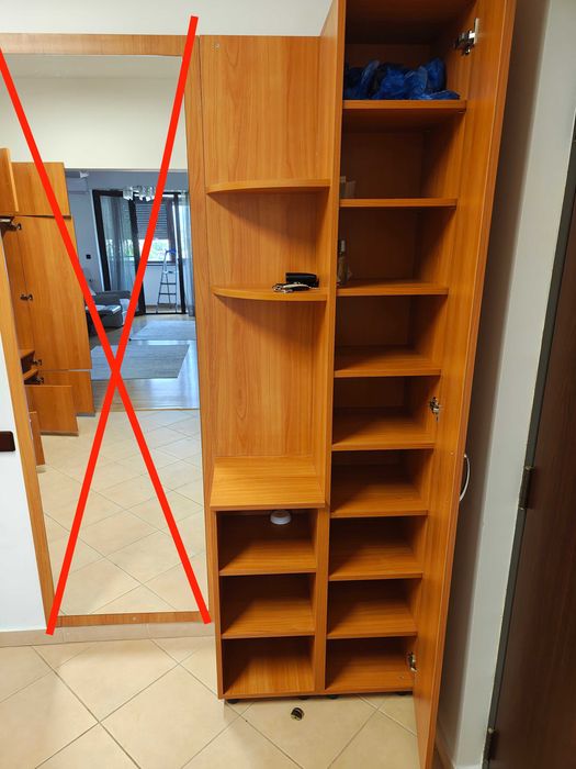 Dulap pentru hol pentru haine, cu cuier si pantofar, cu loc de sezut, + ... -executat la comanda MDF - furnir de culoare frasin de calitate f. buna