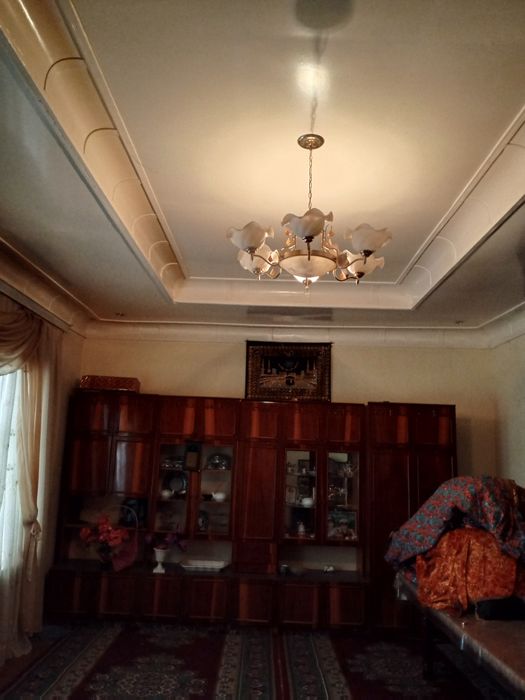 Барча кулайликларга эга ховли сотилади.Газ свет водопровод ВФ мавжуд.