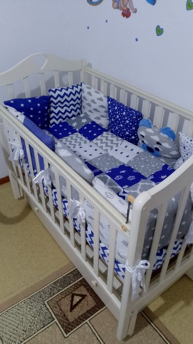 Продам детскую кроватку