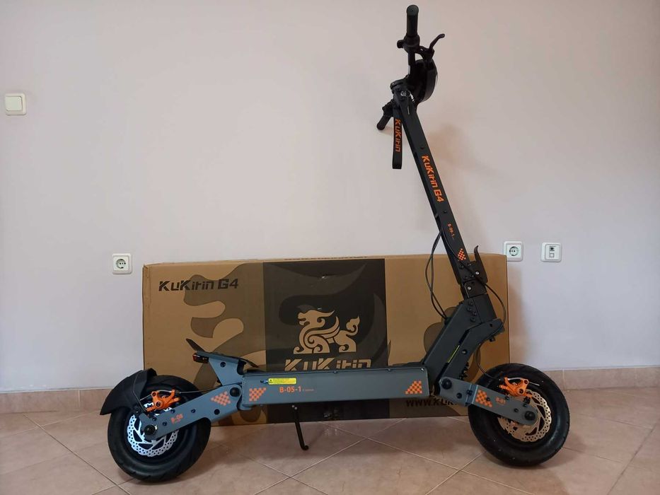 Електрически скутер/тротинетка KuKirin G4 2000W 20AH
