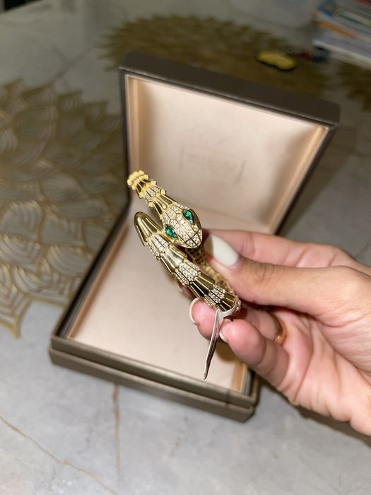 Продам золотой браслет 17,97