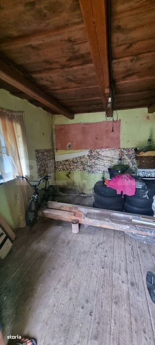Casa cu doua corpuri