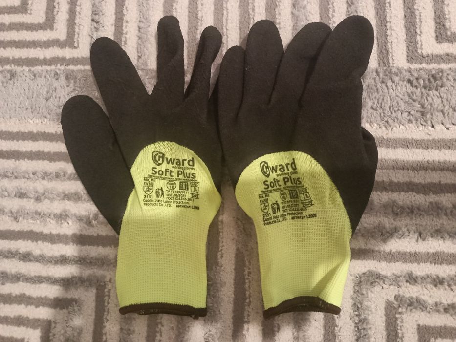 Перчатки строительные