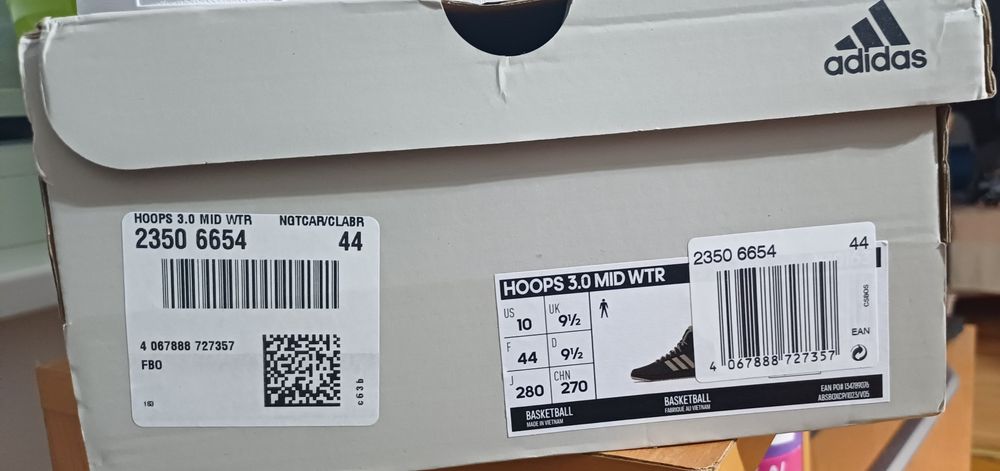 Мъжки маратонки Adidas 44 номер