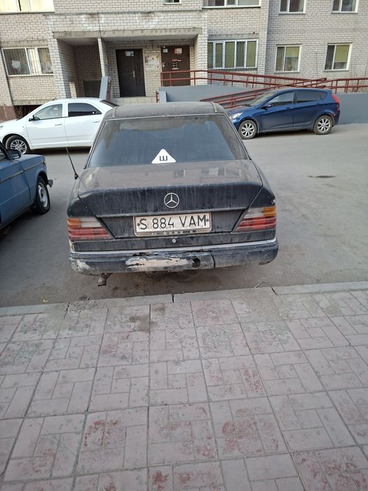 Мерседес 124 кузов 220е