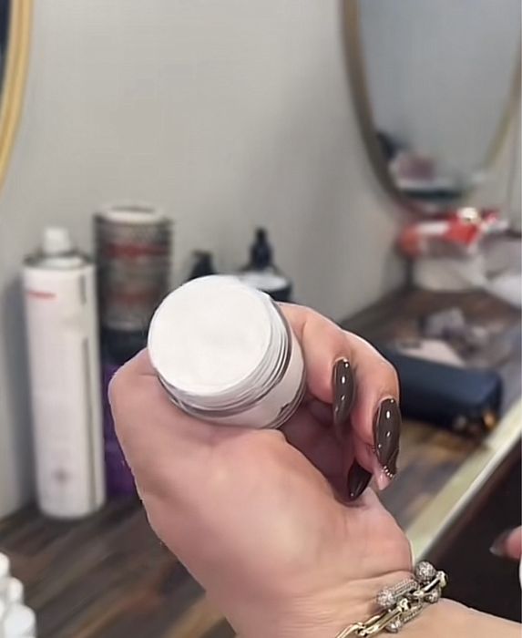 Софиска помада  оригинална 25лв