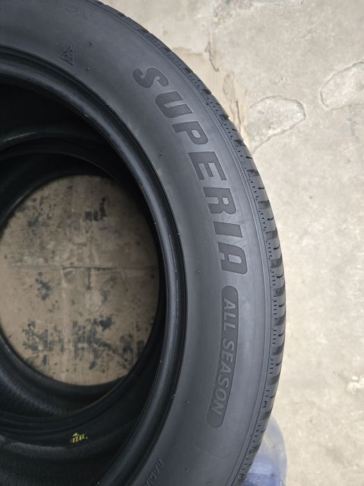 2 Anvelope All Seasson  Superia 235 50 R19XL   DOT 2222. Impecabile.