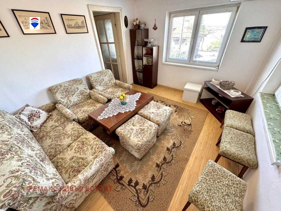 Продава се Етаж от къща в Русе, Мидия Енос - 74 кв.м за 1017 €/кв.м - Снимка #2