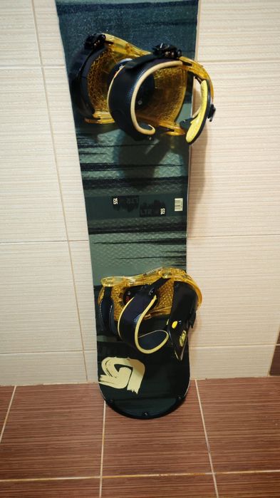 Placa snowboard Burton 155cm -legaturi boots burton