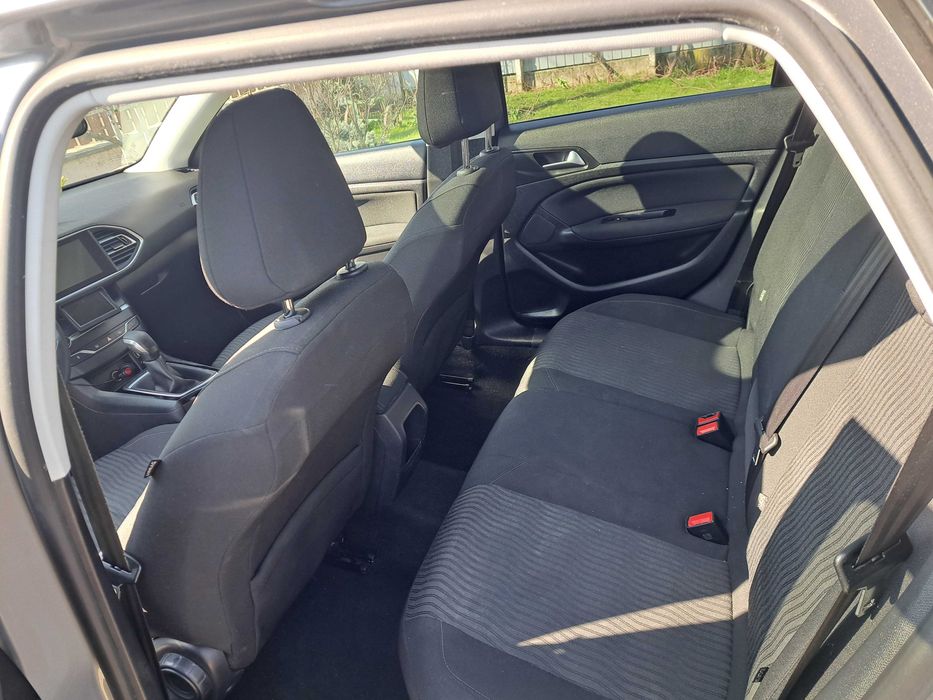 Peugeot 308.1,2 benzina