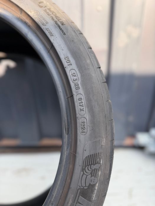 295 35 R21 Michelin Pilot Sport 4S MO1 DOT 2024