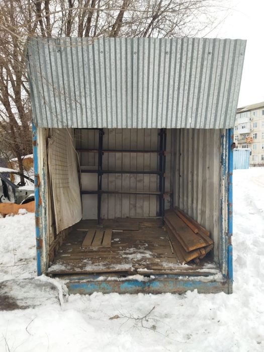 Продаётся металлический контейнер