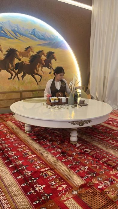 стола и стульев прямо со склада