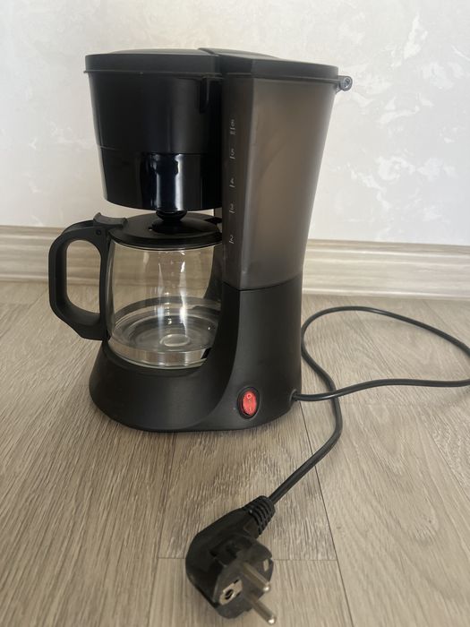 Продам кофеварку