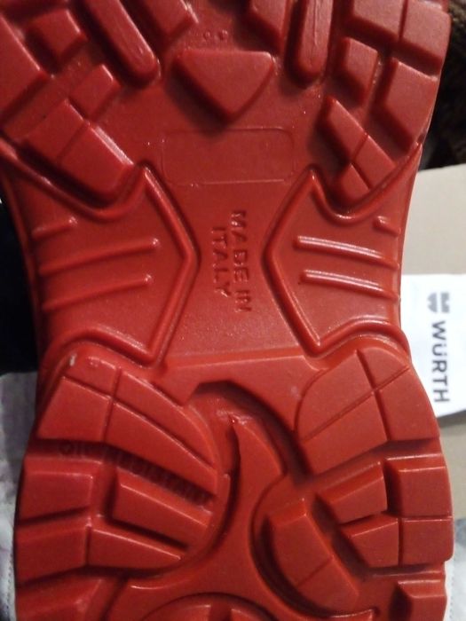 Работни обувки  42-43н.