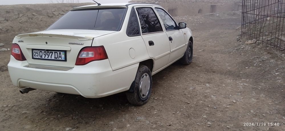 Nexia 2 2010y super konditsioner molochni svet