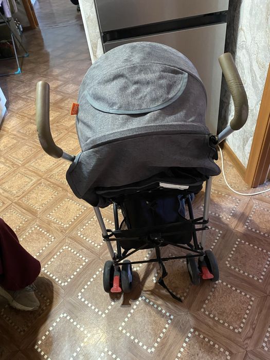 Срочно продам каляску за 5000тг