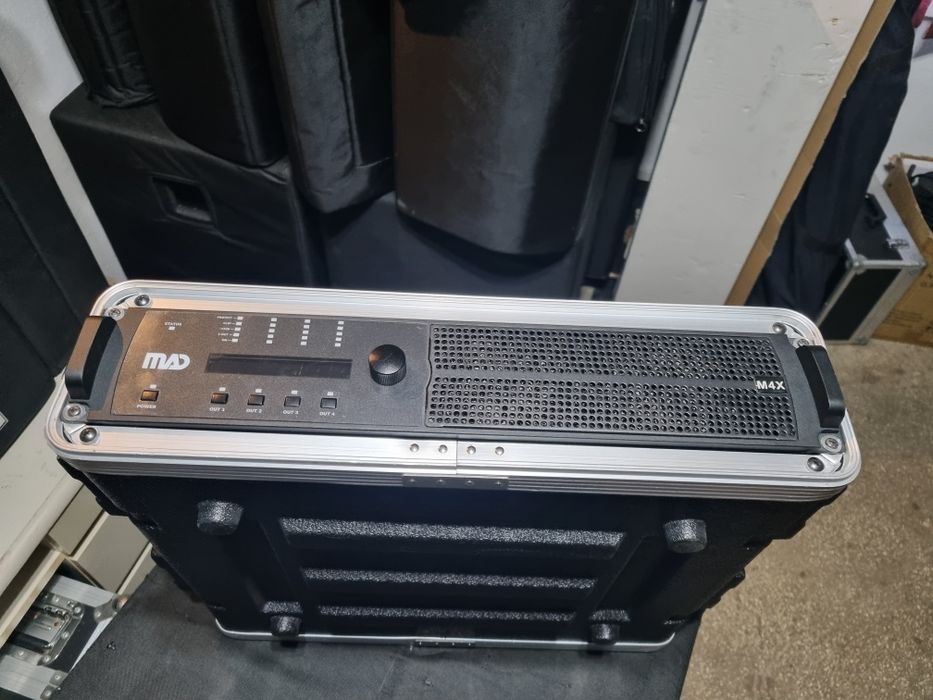 Amplificator MAD.AUDIO M4x in stare impecabila