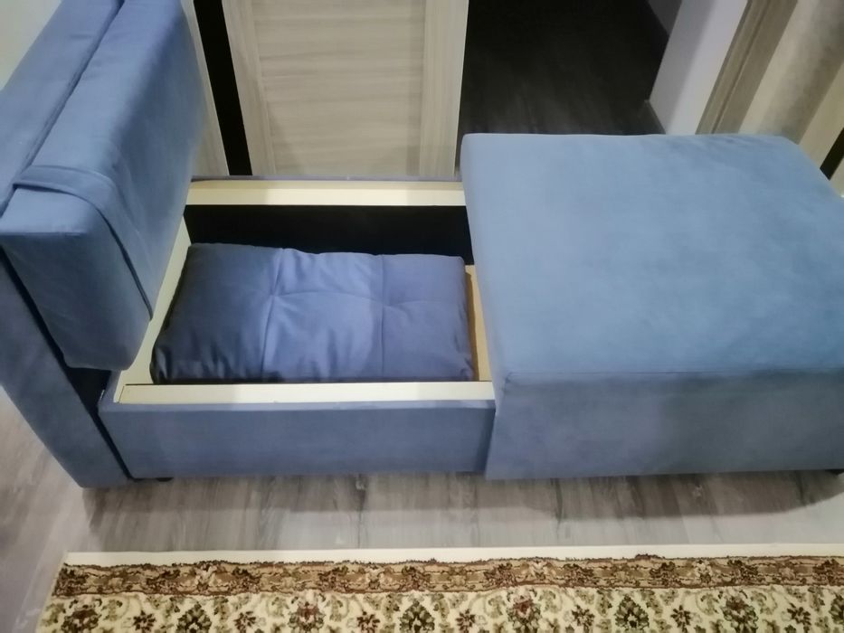 Продам кресло диван