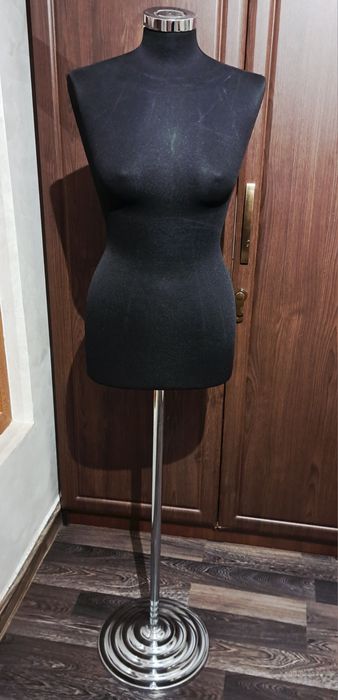 Manechini mire & mireasă