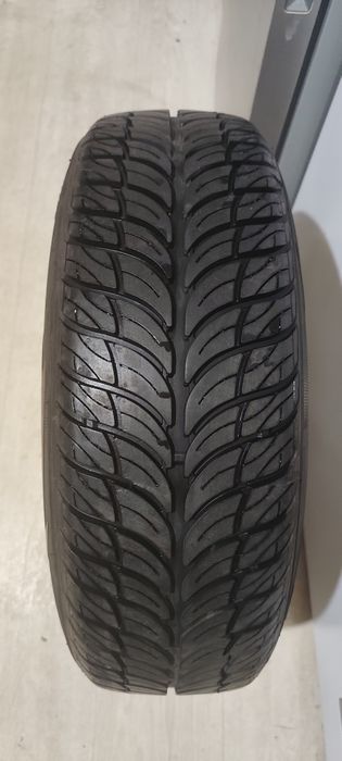 Летняя резина 195/65/15 один баллон