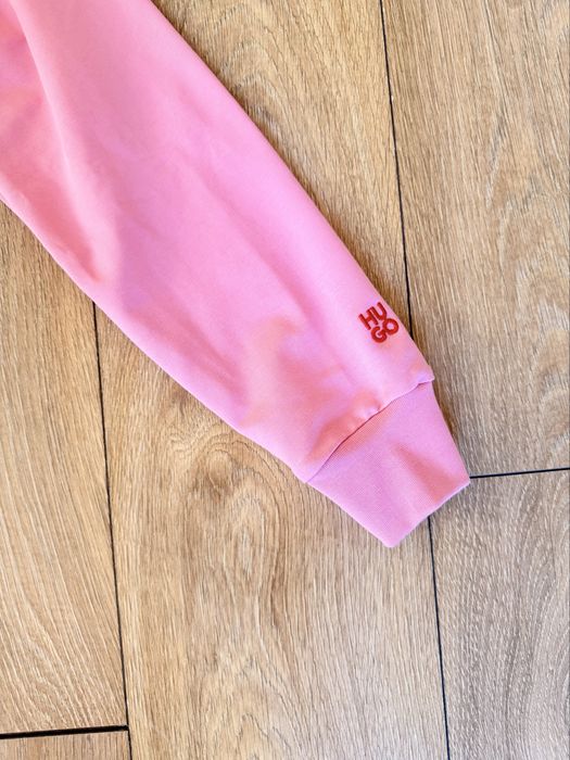 Суперсвеж ежедневен суичър H B