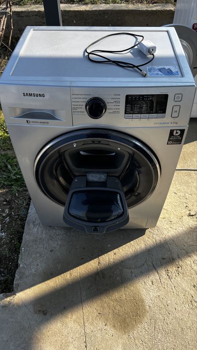 Продам стиральную машину