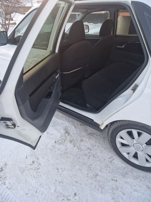 Продам приора 2 2014г