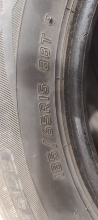 Продам б/у резину