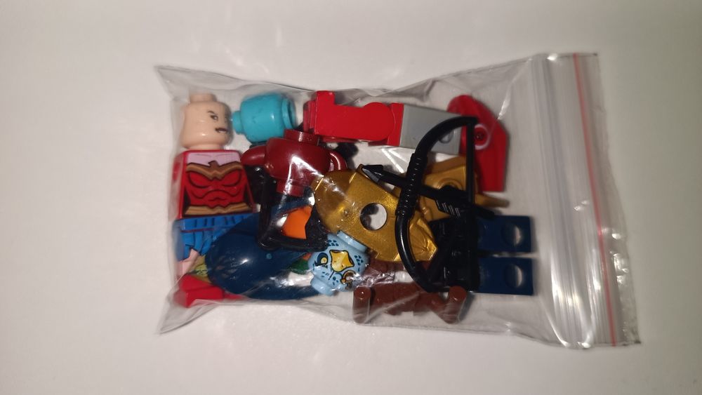 Лего детали и фигурки