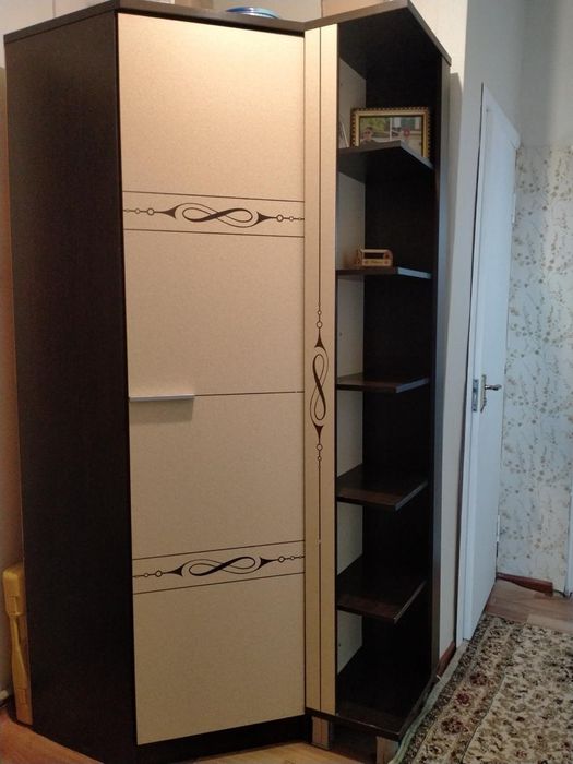 Шкаф для прихожей