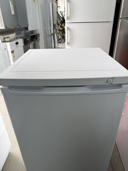 Фризер Wasco А+ бял