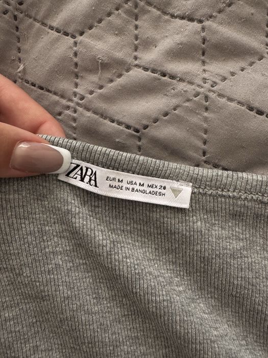 булза ZARA, не е носена
