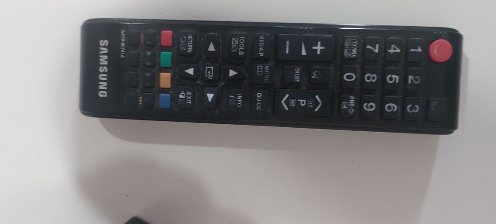 Продам телевизор самсунг