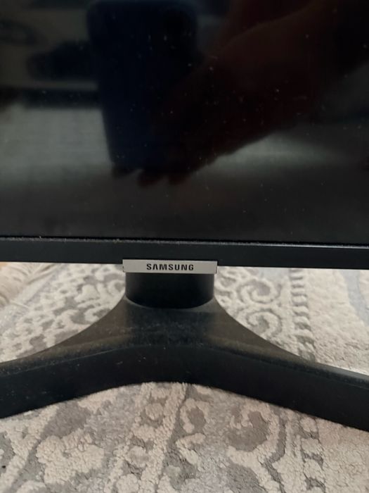 Продам телевизор