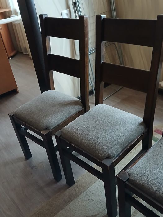 Продается стол, есть стулья, можно отдельно