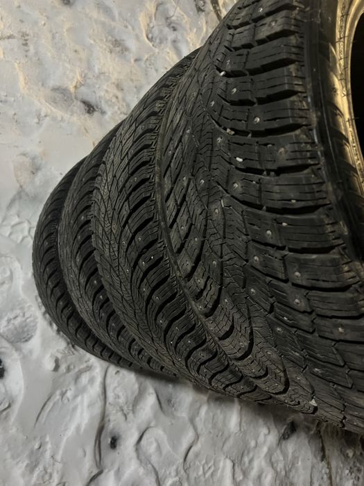 Продается шина на 18 комплект