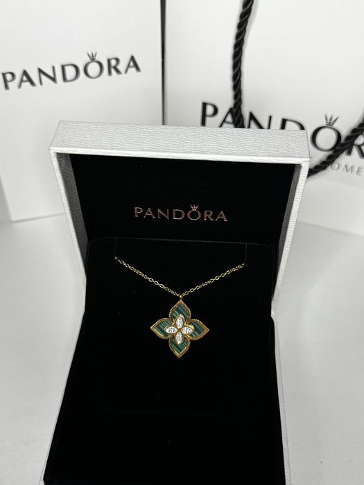 Pandora подарок