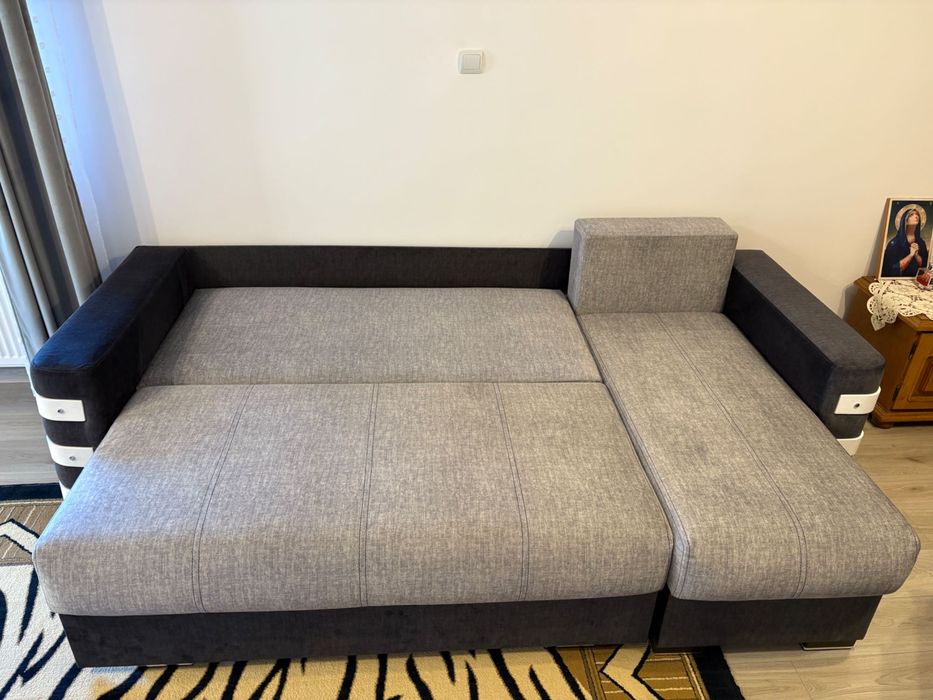 Canapea extensibilă gri