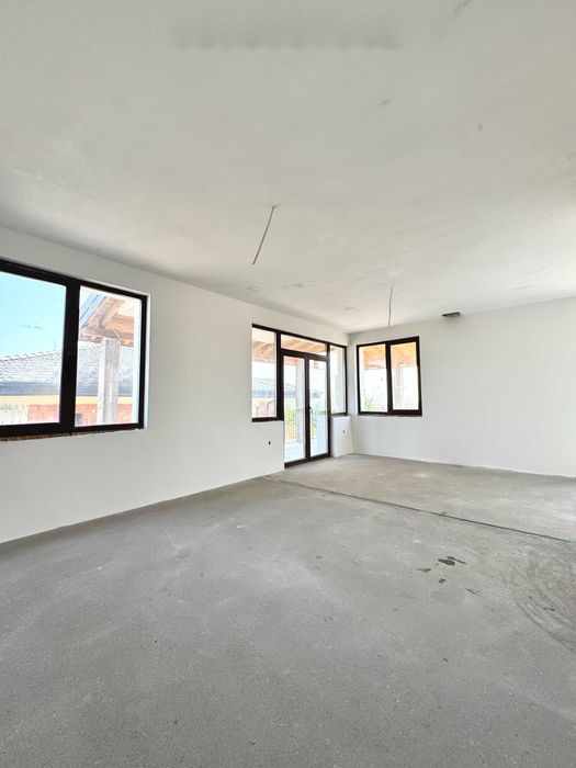 Продава се Къща в с. Брестник, Област Пловдив - 205 кв.м за 1400 €/кв.м - Снимка #6