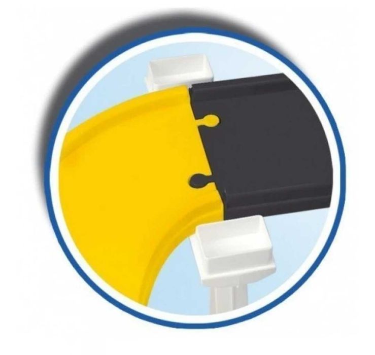 Детски конструктор и писта - строителна площадка