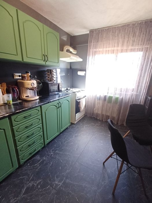 Vând apartament 3 camere, Burdujeni