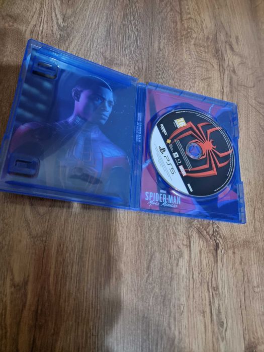 spider-man miles morales (ultimate edition) ps5